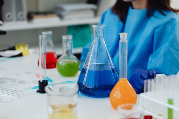 AI Chemist Powered by GPT-5 Improves Drug Synthesis