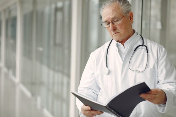 AI Diagnosed 18 Rare Childhood Diseases Doctors Couldn't Solve