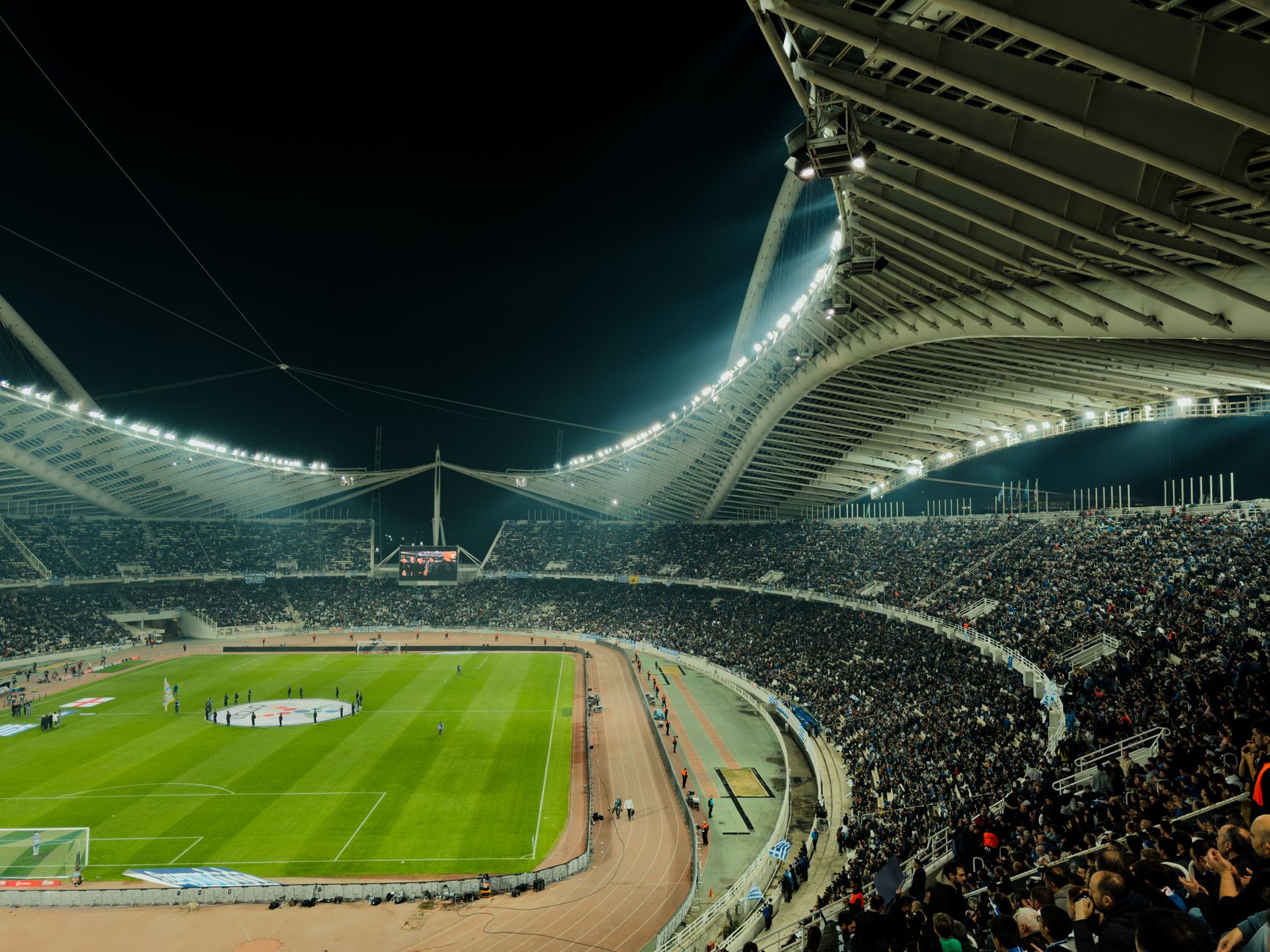 Google Gemini and Pixel Enter the Football Stadium
